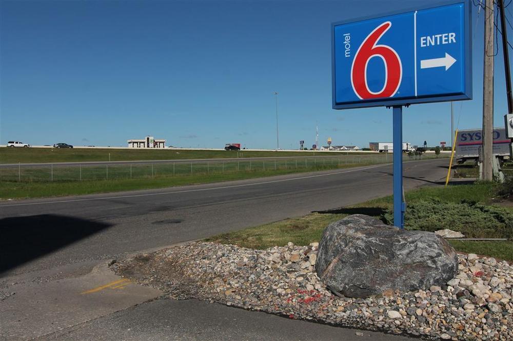6-fargo, Nd - West Acres - North Hotel 2*